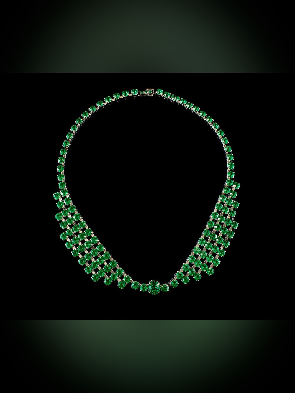 MCM Emerald Green Rhinestone Bob Necklace 16” Multi Row Prong Set